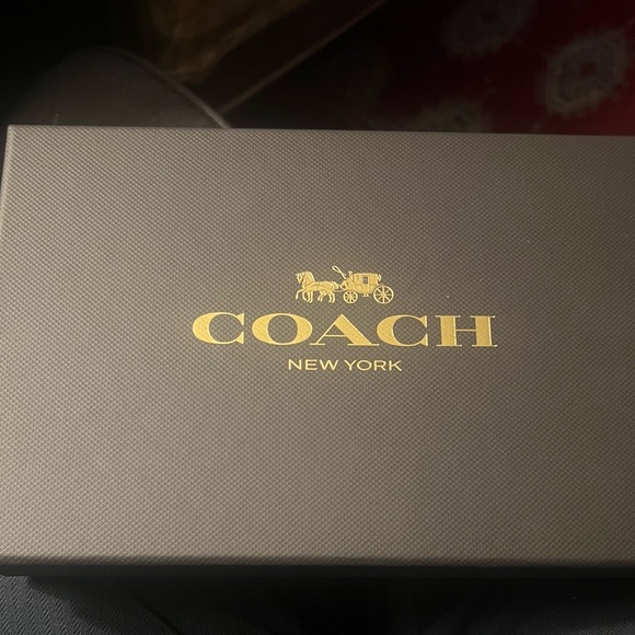 Coach Signature Jacquard Small Wristlet in Smoke BlackNew in Box - Picture 2 of 8